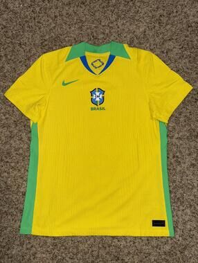 Nike Men’s Nike Brazil 25/26 Dry Stadium Home Jersey Sample